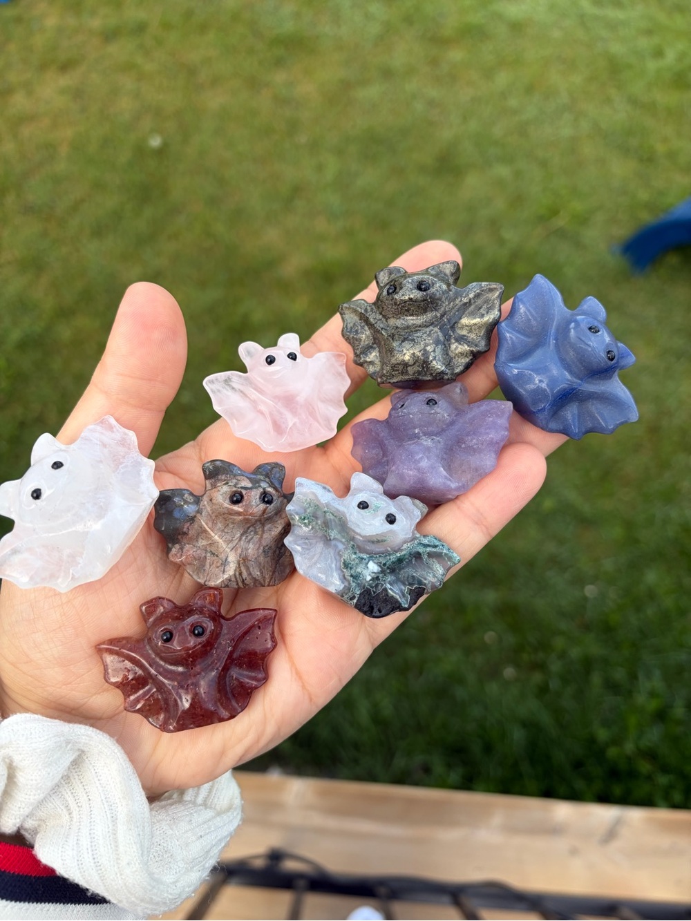 Small crystal bats (price is PER PIECE)